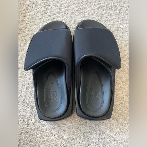 Gia Borghini Scuba Slides in Black Size 39 (U.S. 8.5-9) - Picture 3 of 9